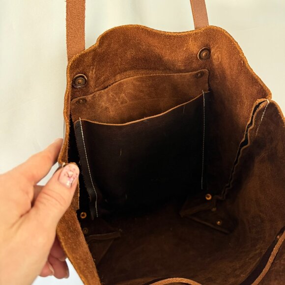 KMM & Co Brown Kodiak Leather Tote - Picture 7 of 7